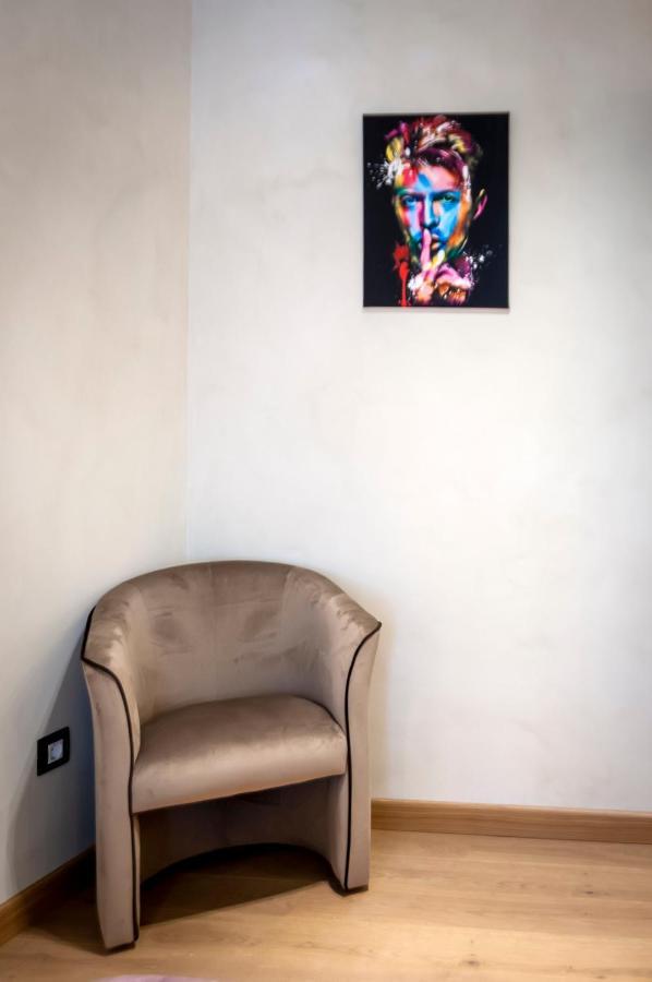 Dc II Downtown Apartment Ровинь Экстерьер фото