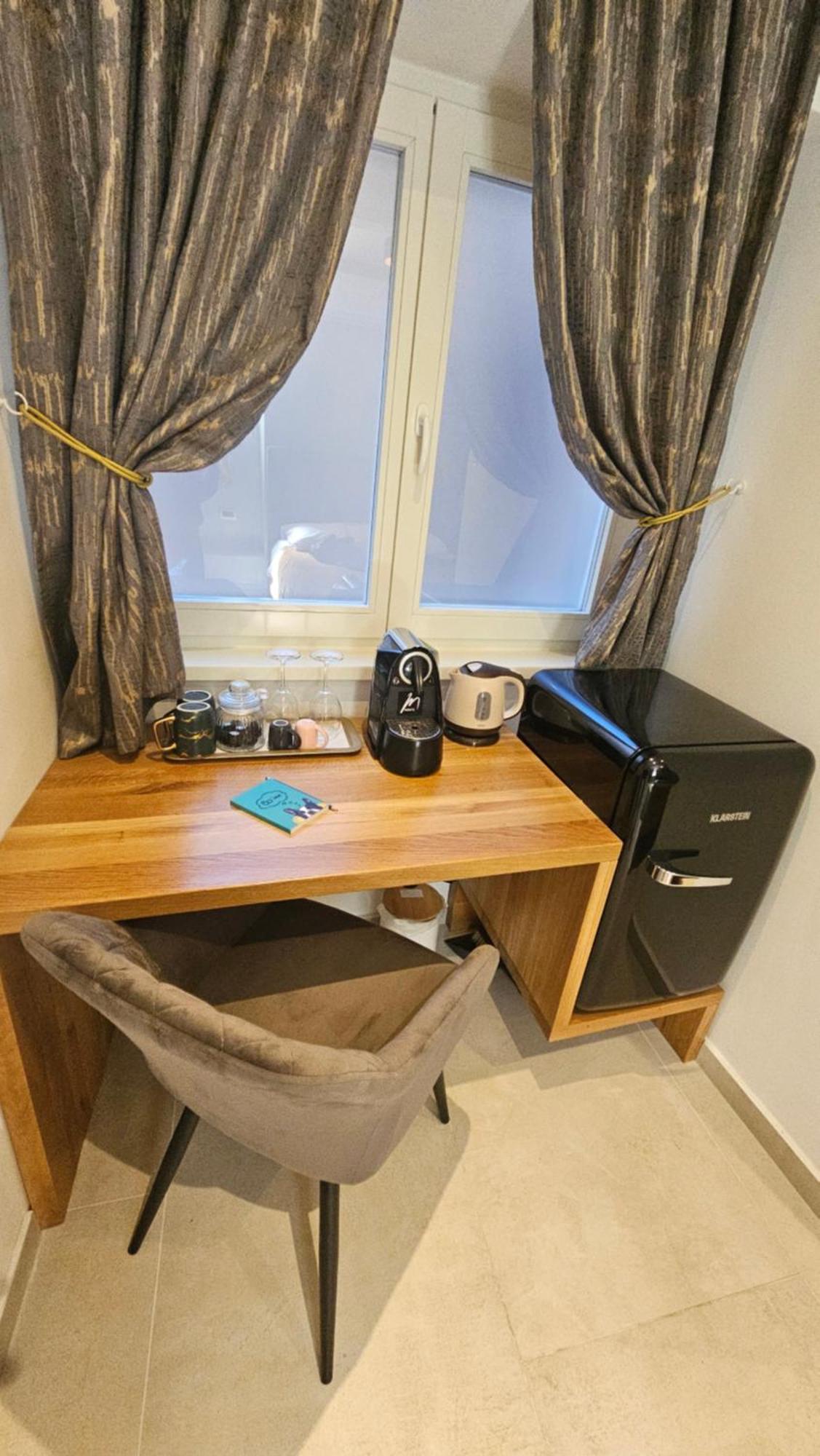 Dc II Downtown Apartment Ровинь Номер фото